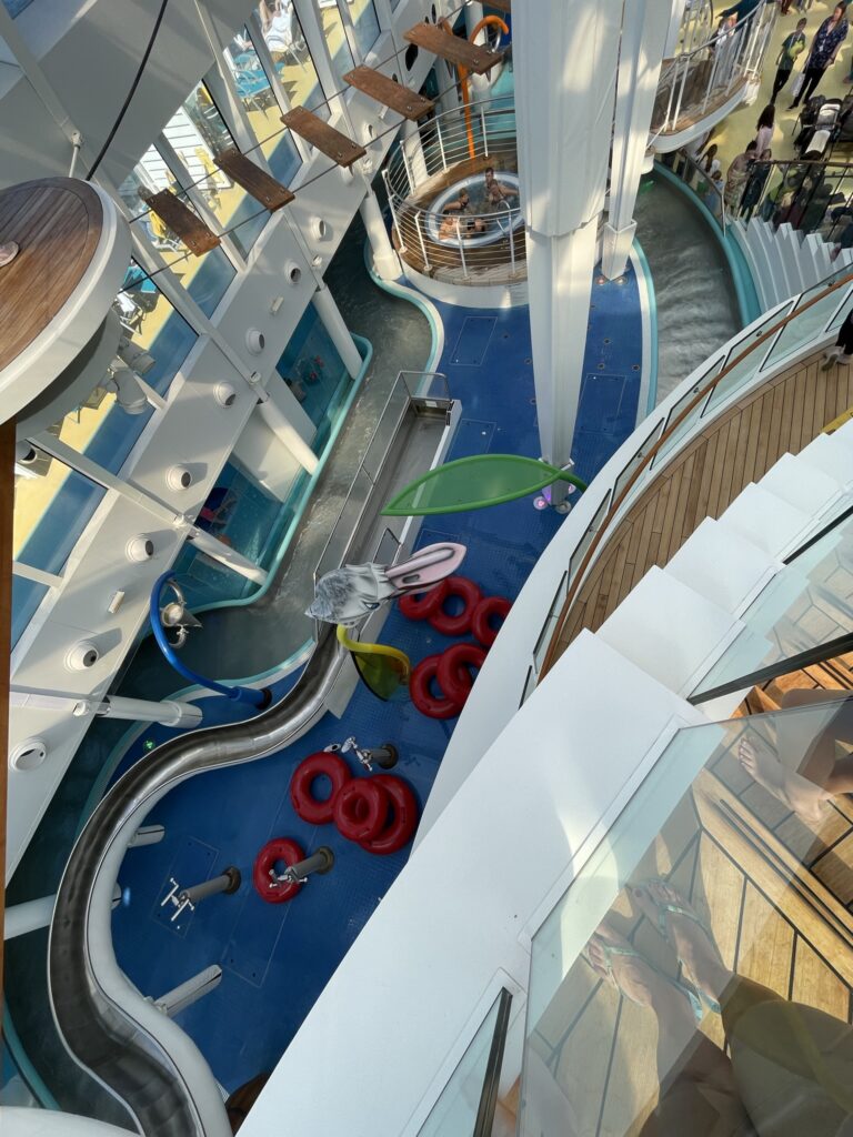 Lazy river - activiteiten aan boord AIDA cruise Noorwegen - Kindvriendelijk