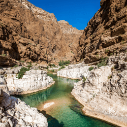 Wadi Shab canyon