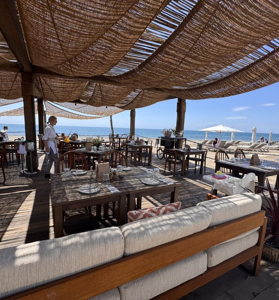 Ikos Andalusia, lunchen aan zee