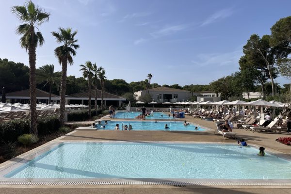 Zwembad Ikos Porto Petro Mallorca
